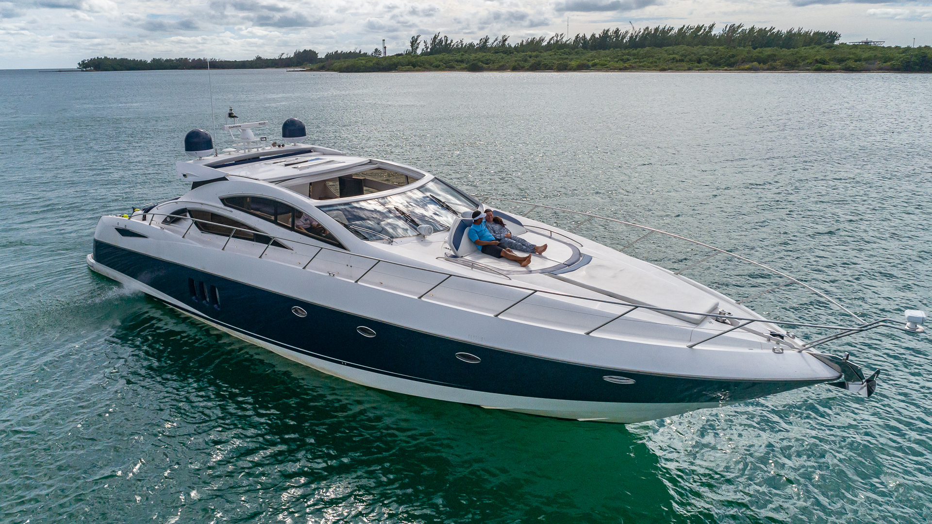 75ft Sunseeker Aquah yacht rental Miami - comfortable lounge area for group celebrations