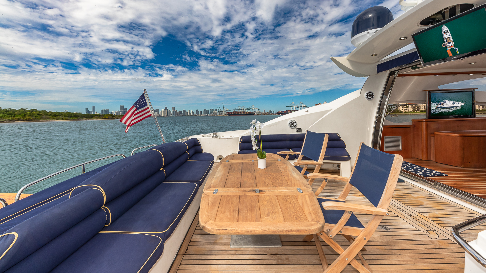 75ft Sunseeker Aquah yacht rental Miami - premium amenities and entertainment system