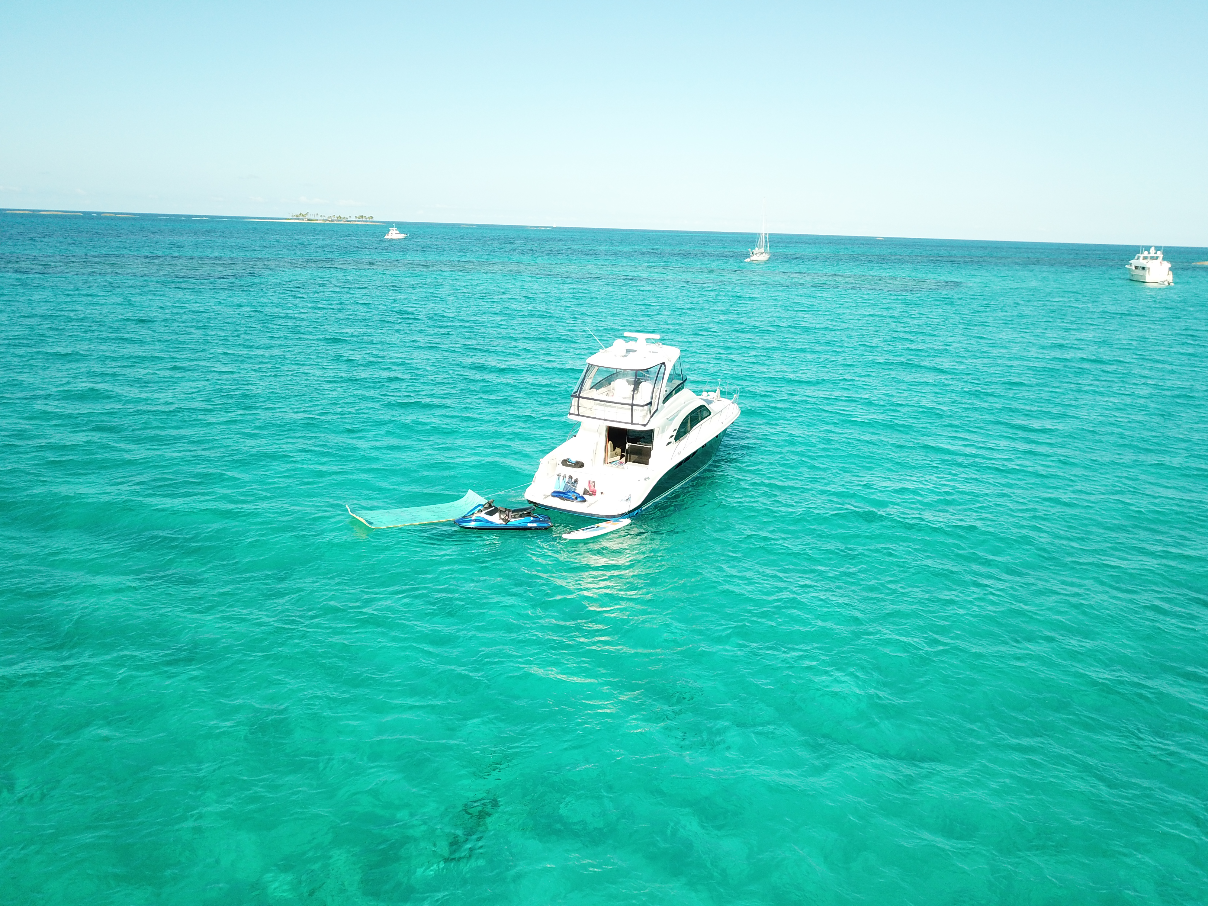 55ft Sea Ray J yacht rental Miami - spacious deck area ideal for sunset cruises and bachelorette parties