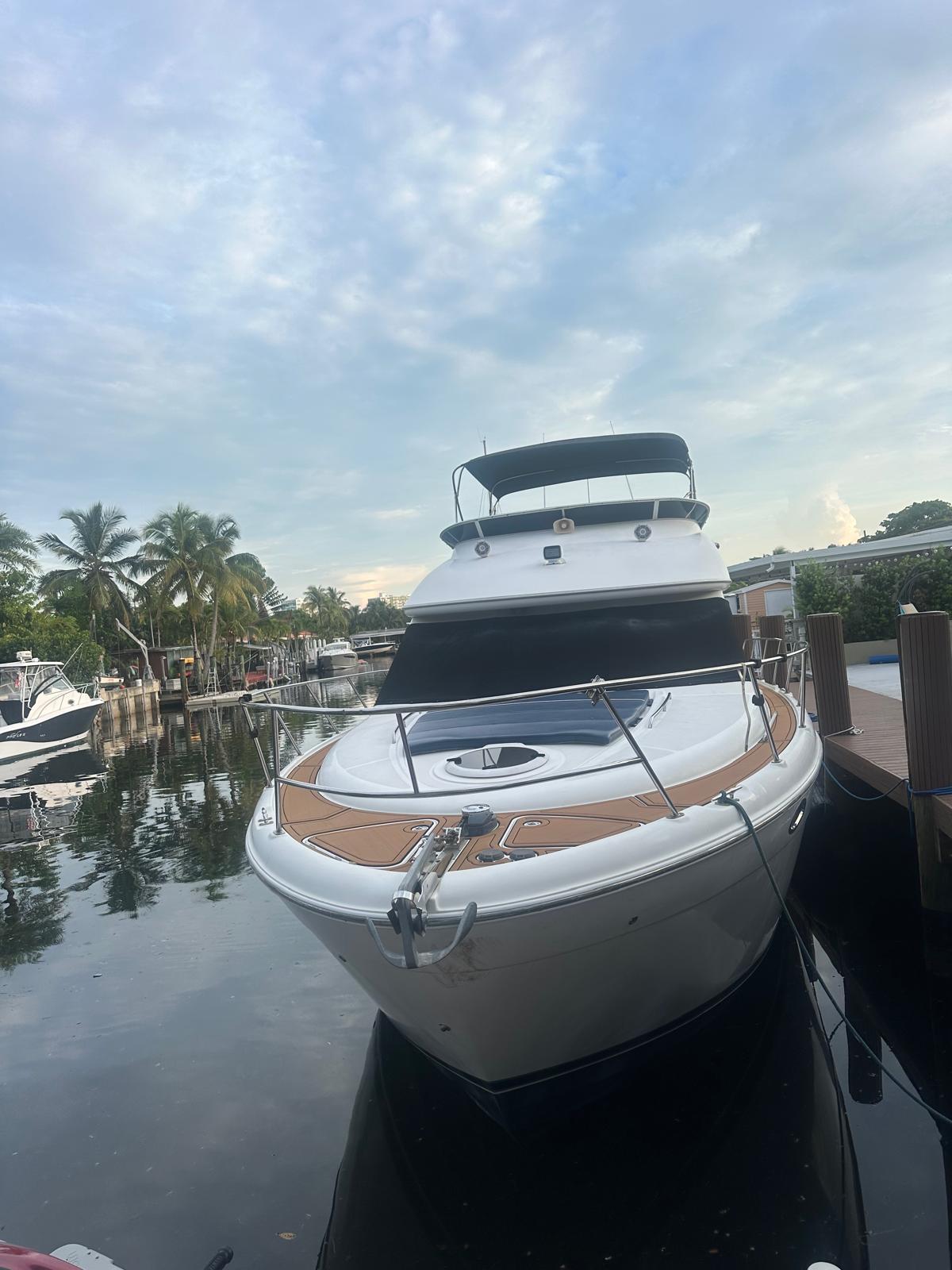 50ft Meridian O yacht rental Miami - water toys and recreational equipment
