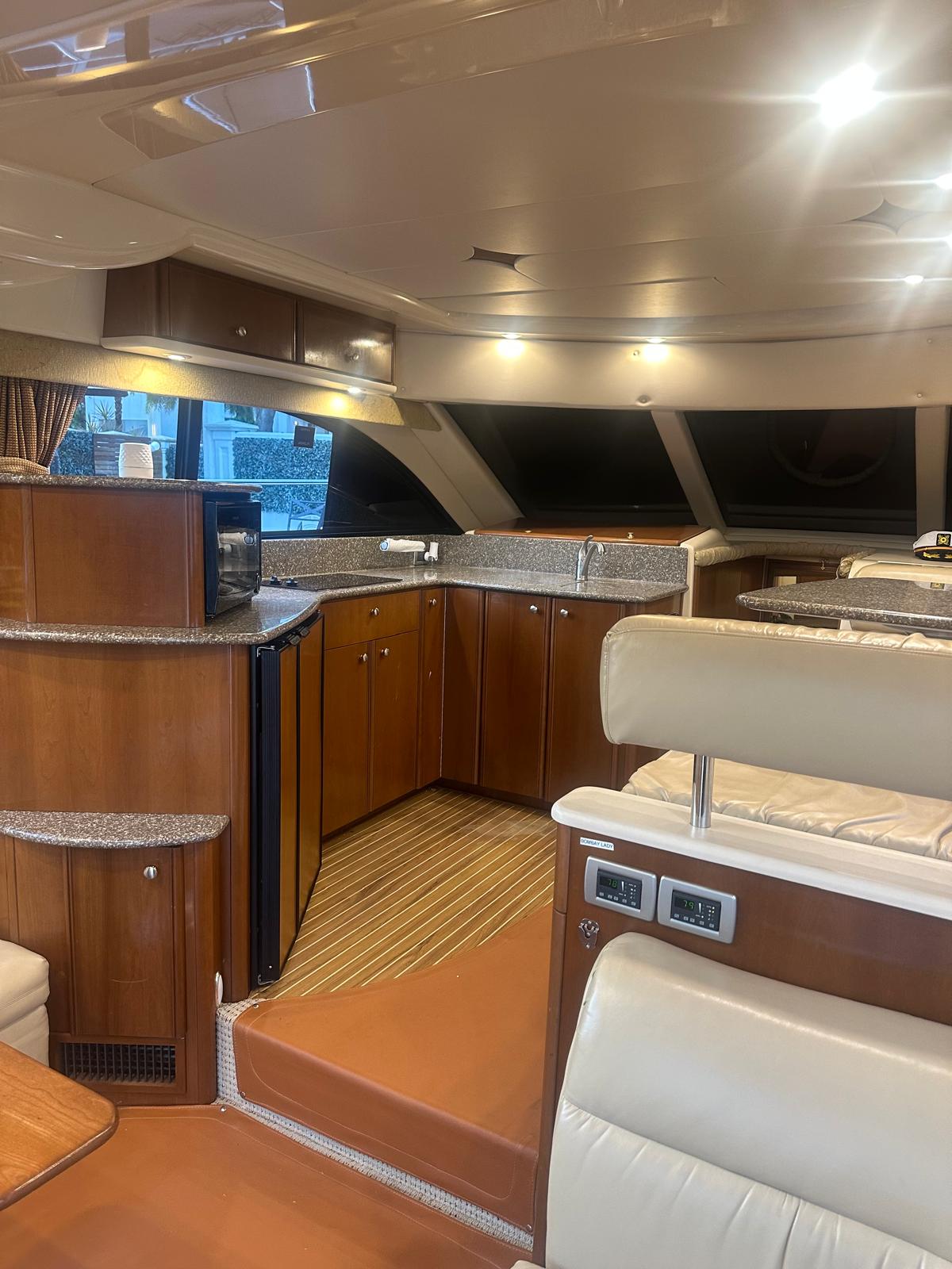 50ft Meridian O yacht rental Miami - stern swim platform with water access for snorkeling