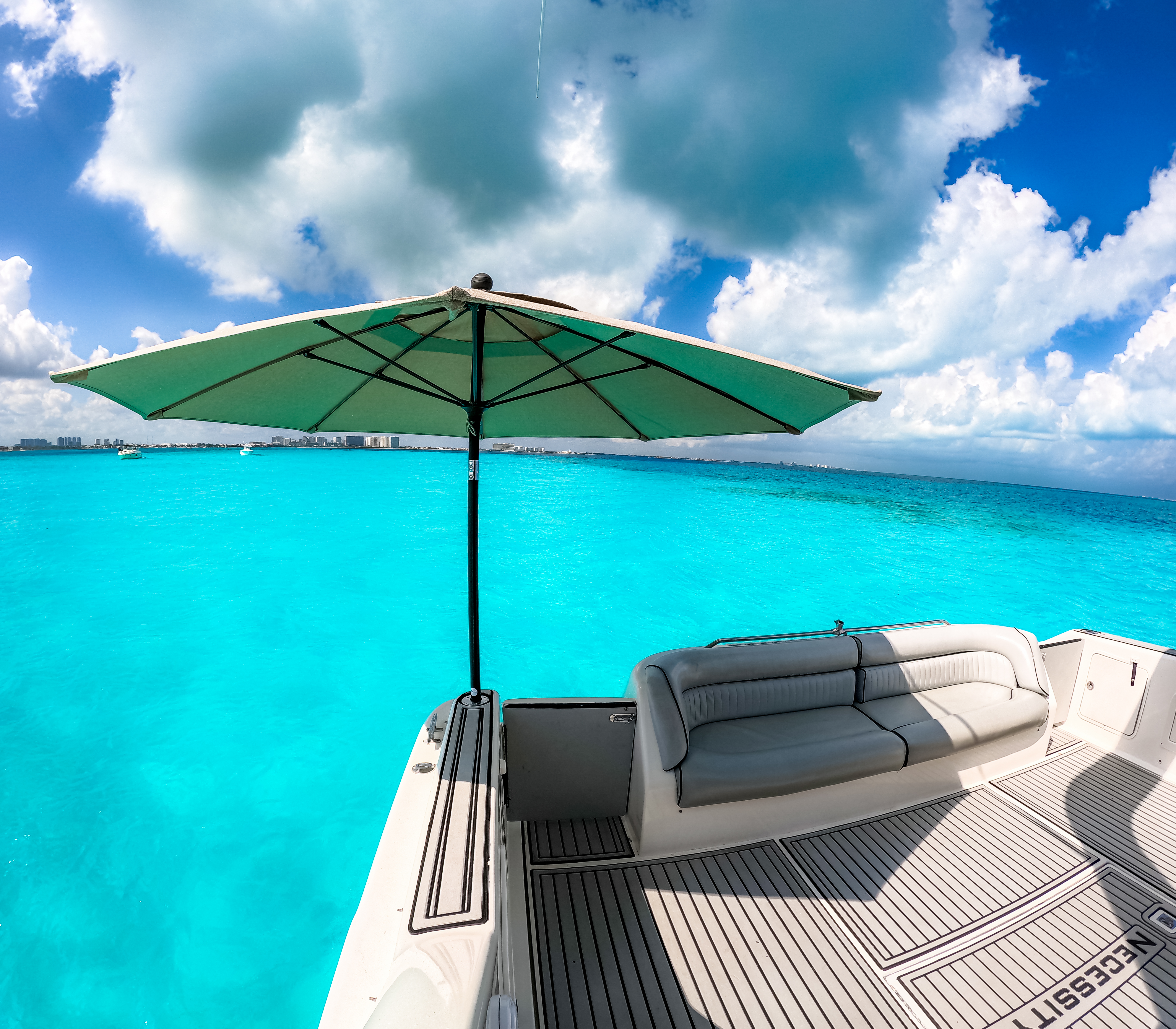 50ft Sea Ray yacht rental Miami - premium amenities and entertainment system