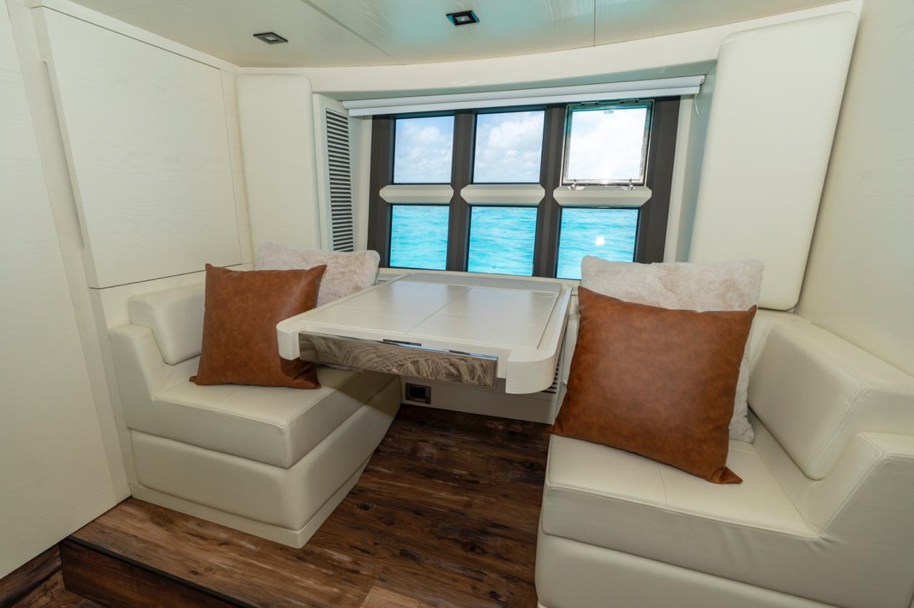 55ft Azimut yacht rental Miami - flybridge with panoramic views of Miami skyline