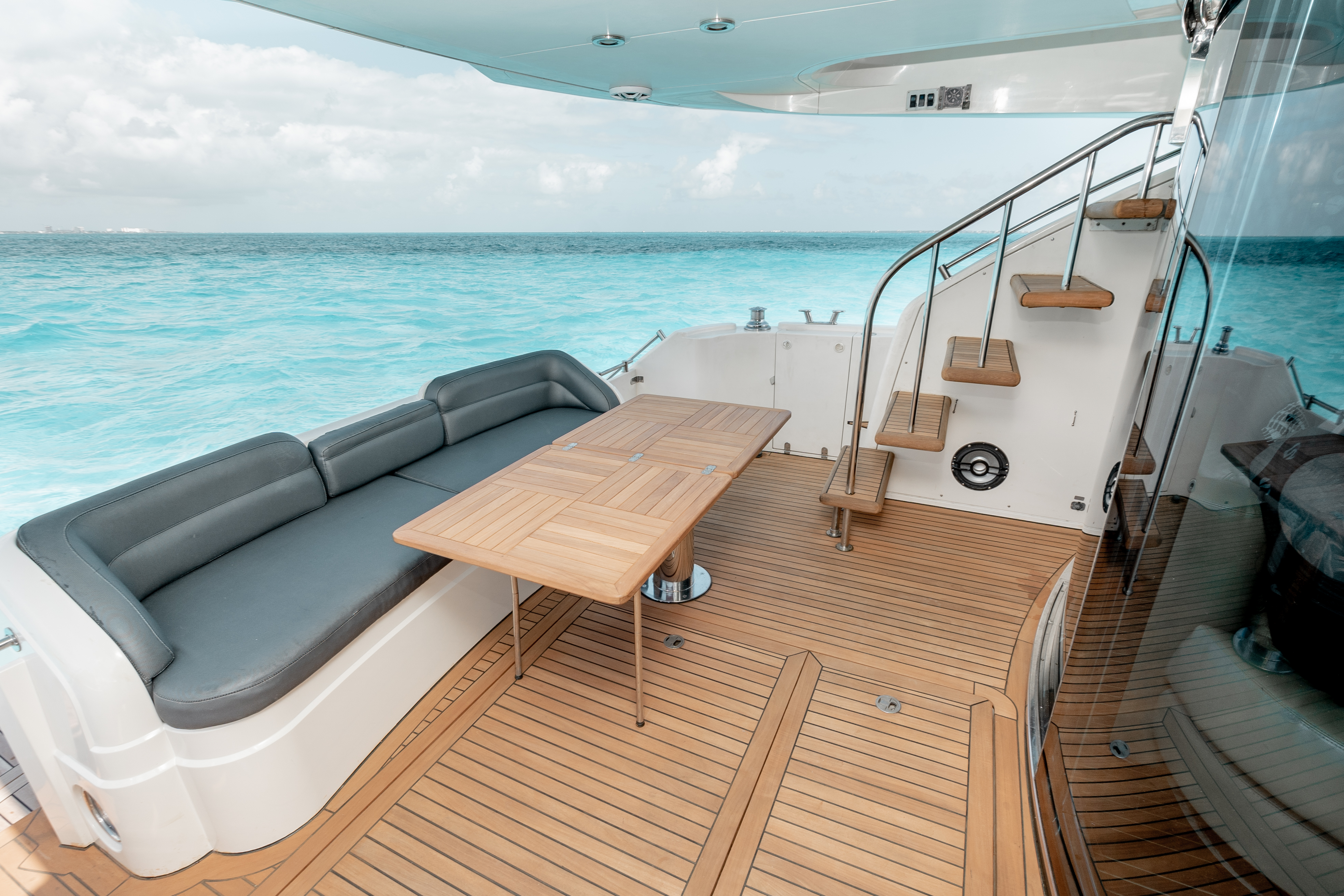 65ft Fairline Squadron yacht rental Miami - flybridge with panoramic views of Miami skyline