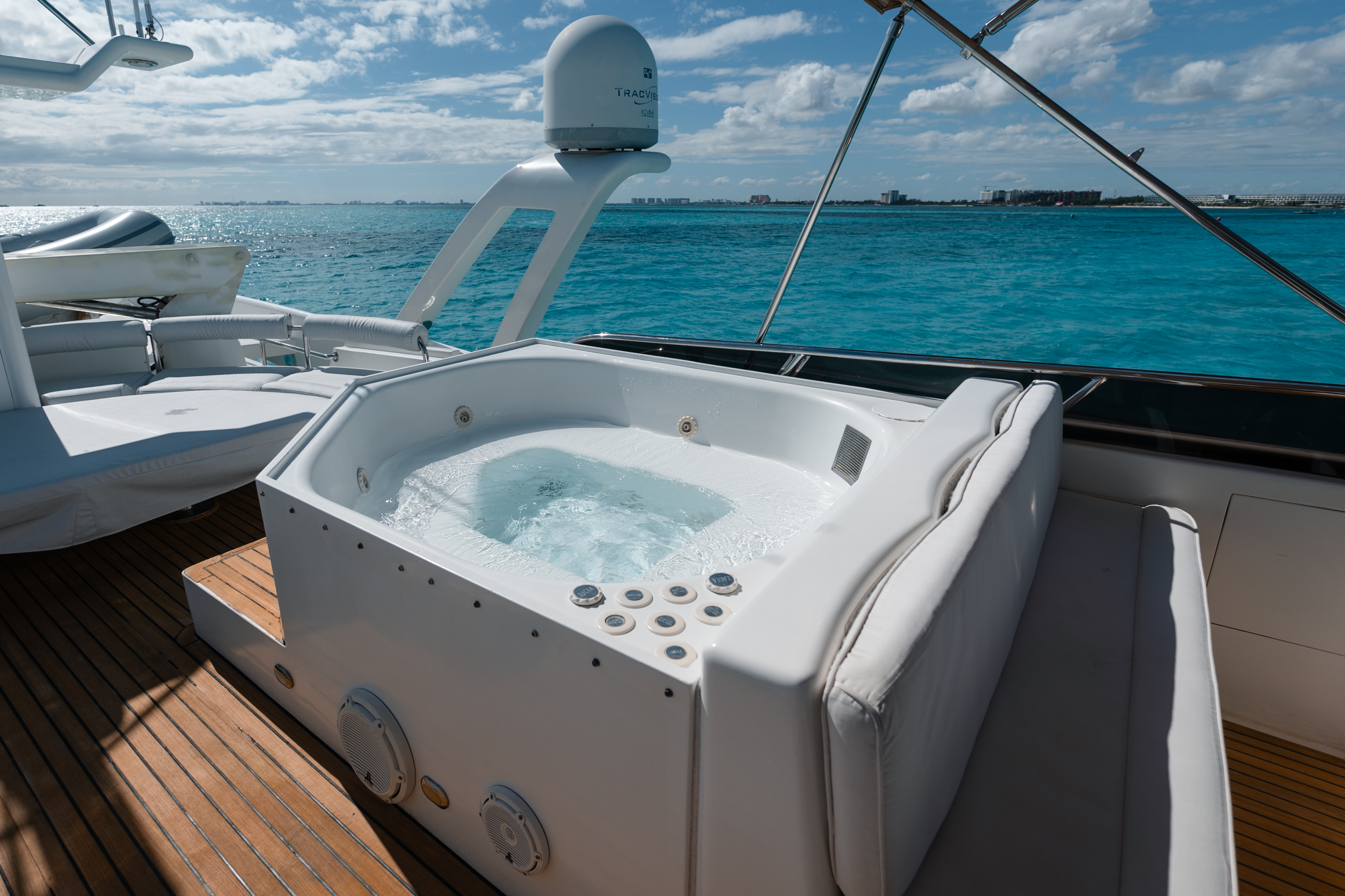 80ft Dynacraft yacht rental Miami - comfortable lounge area for group celebrations