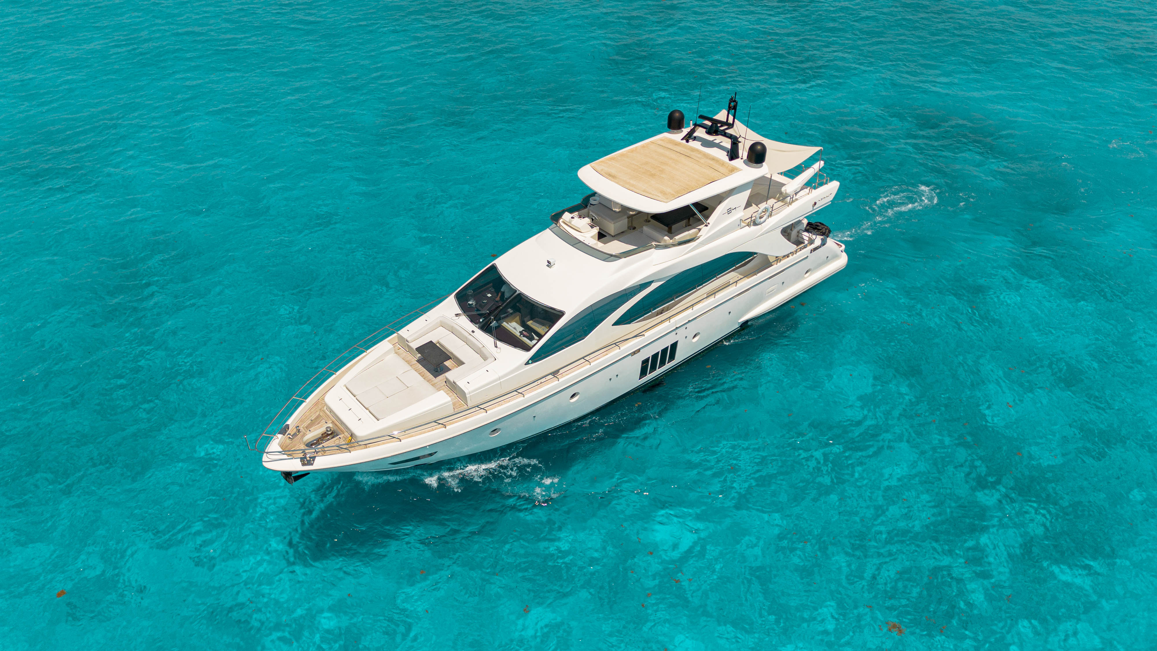 84ft Azimut luxury yacht charter Miami - exterior view perfect for parties and celebrations