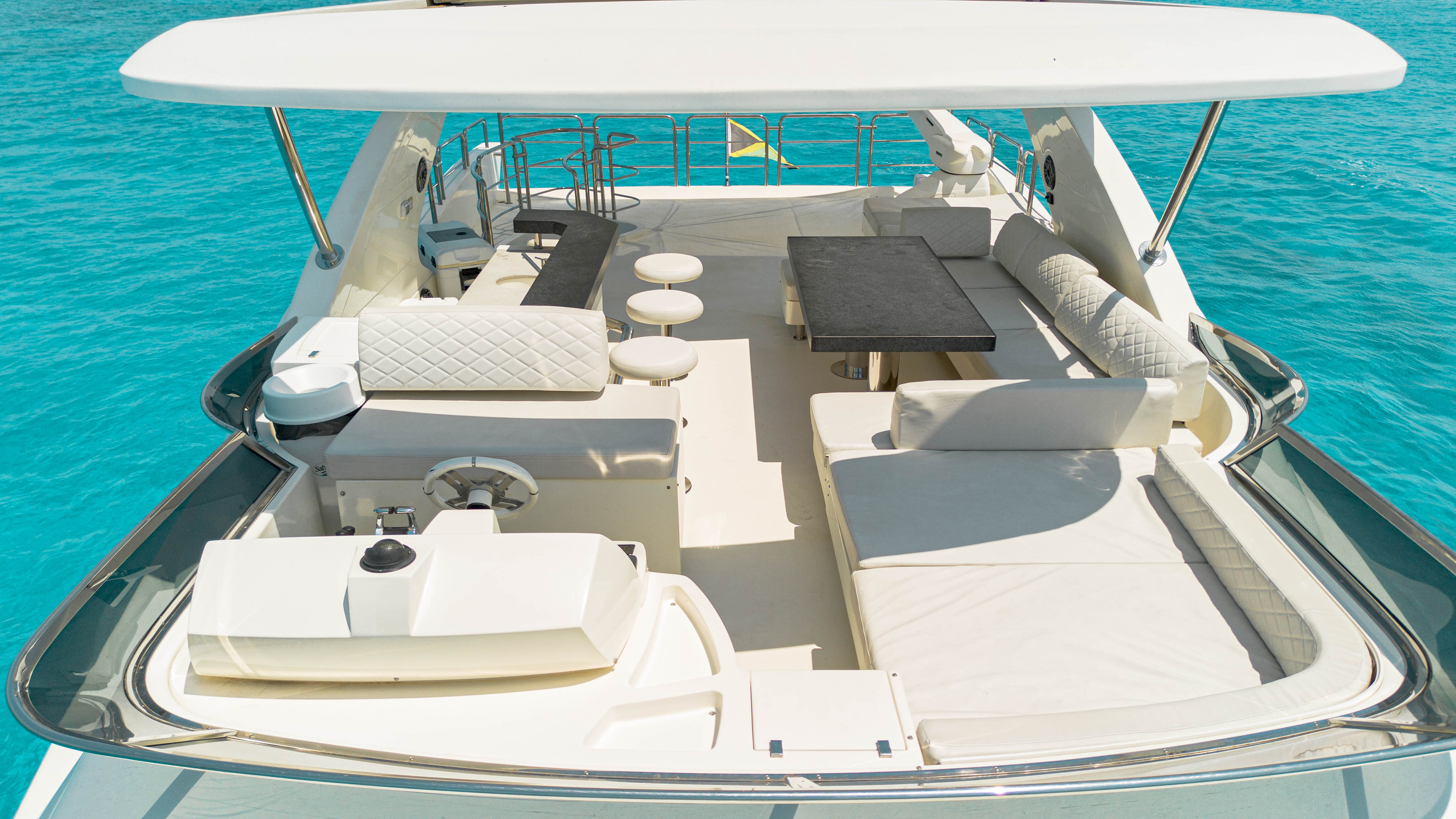84ft Azimut yacht rental Miami - comfortable lounge area for group celebrations