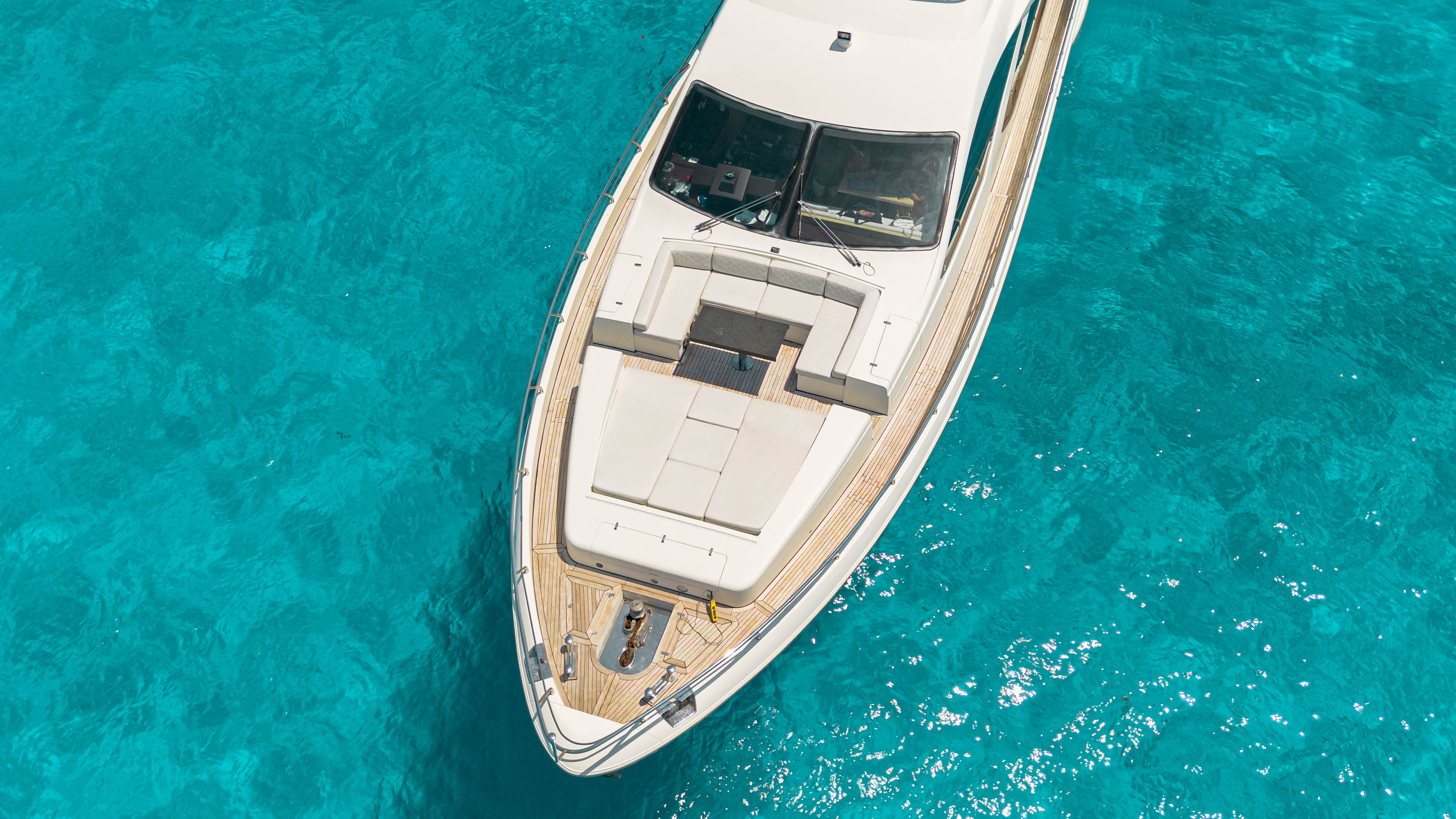 84ft Azimut yacht rental Miami - bow seating area perfect for sunbathing and relaxation