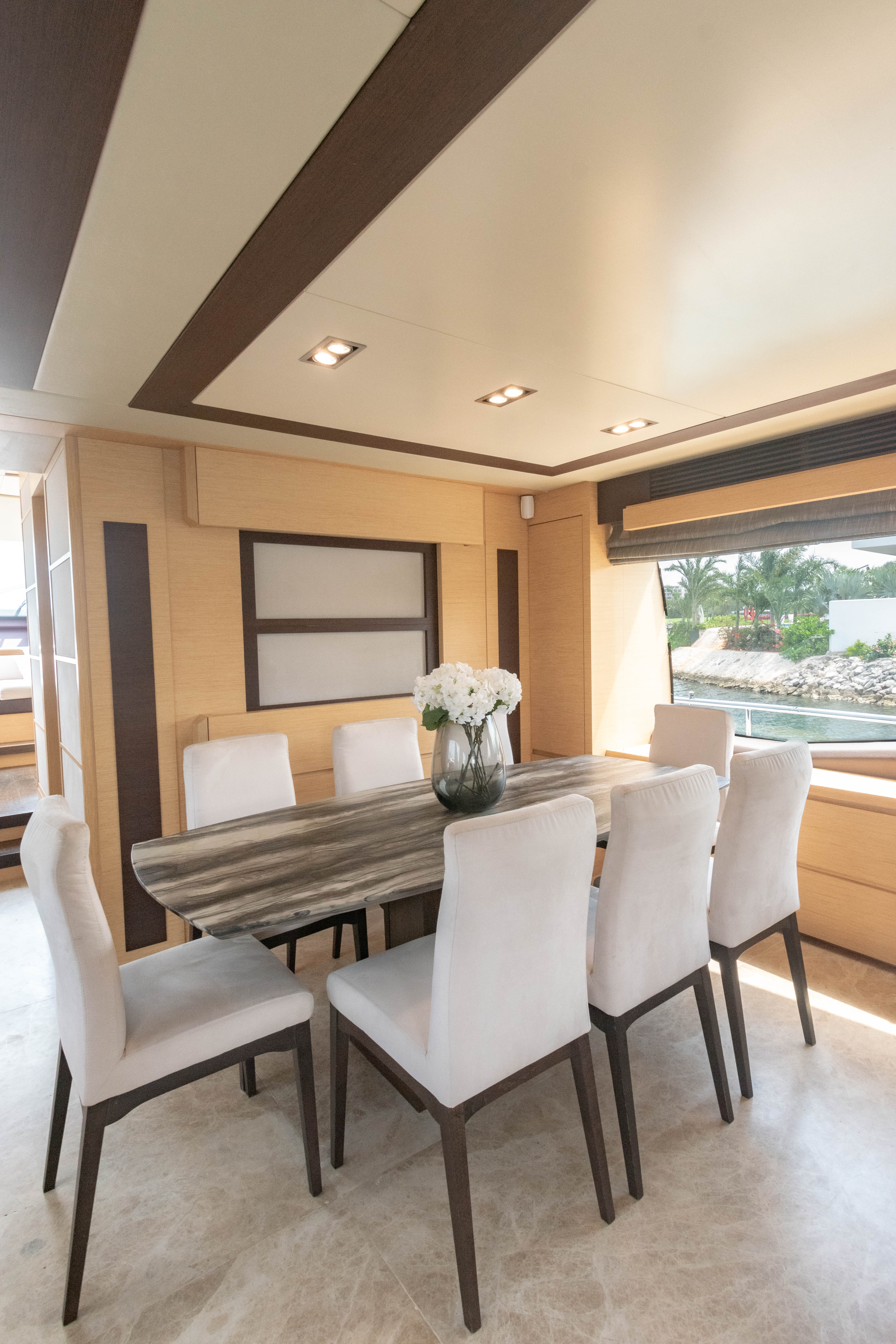84ft Azimut yacht rental Miami - bow seating area perfect for sunbathing and relaxation