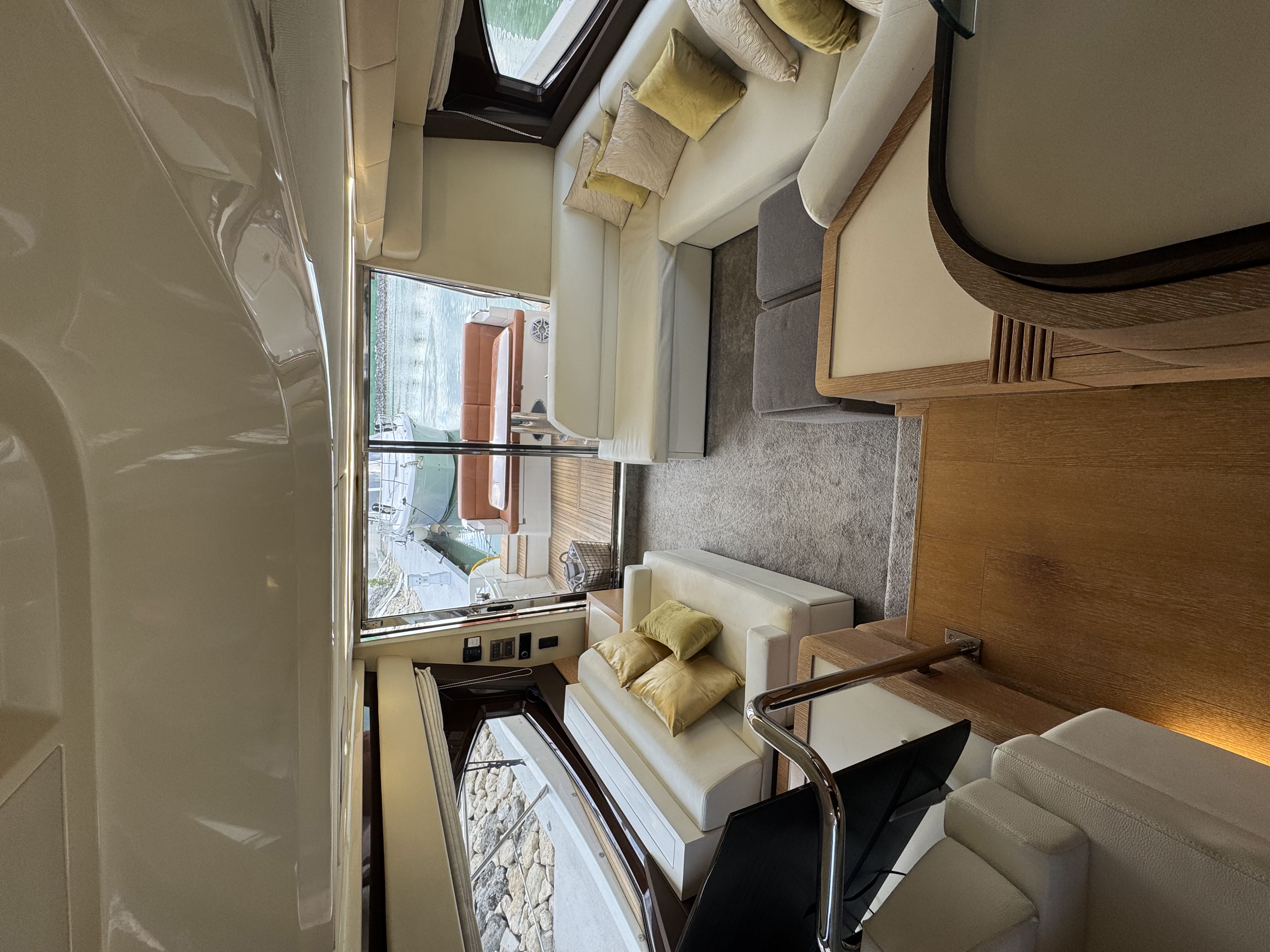 58ft Azimut yacht rental Miami - water toys and recreational equipment
