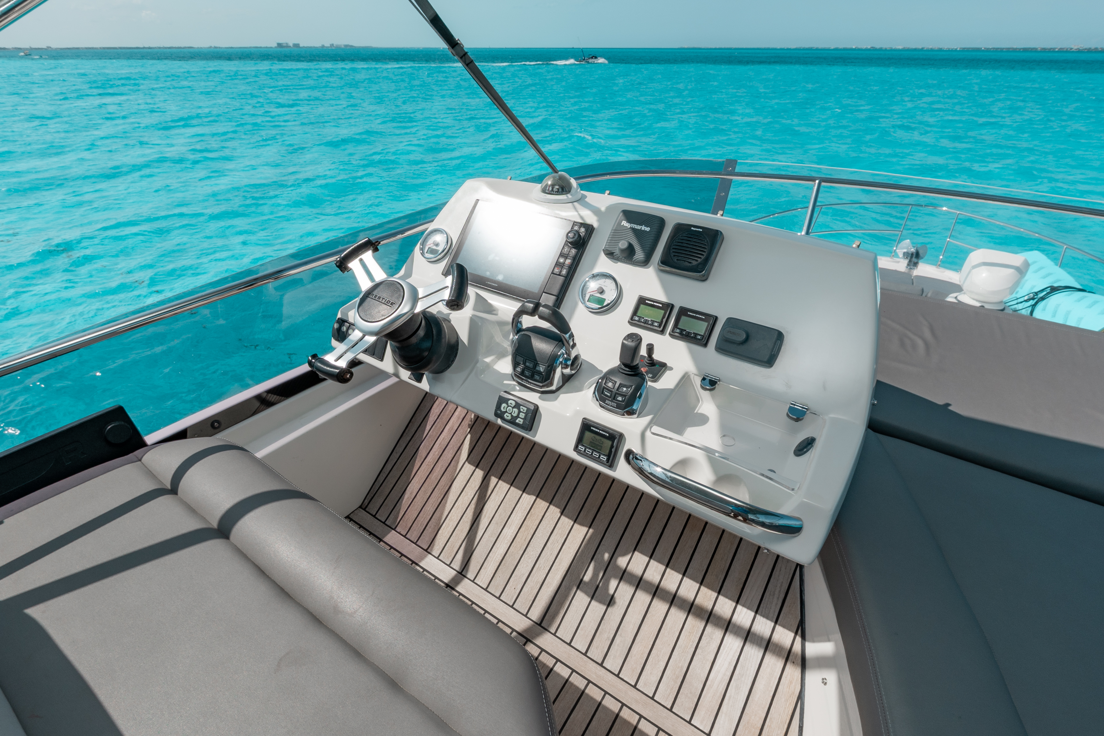 50ft Prestige yacht rental Miami - bow seating area perfect for sunbathing and relaxation