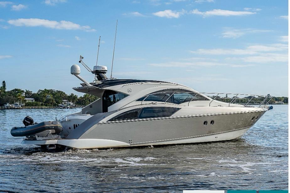 42ft Marquis Sport Coupe yacht rental Miami - bow seating area perfect for sunbathing and relaxation
