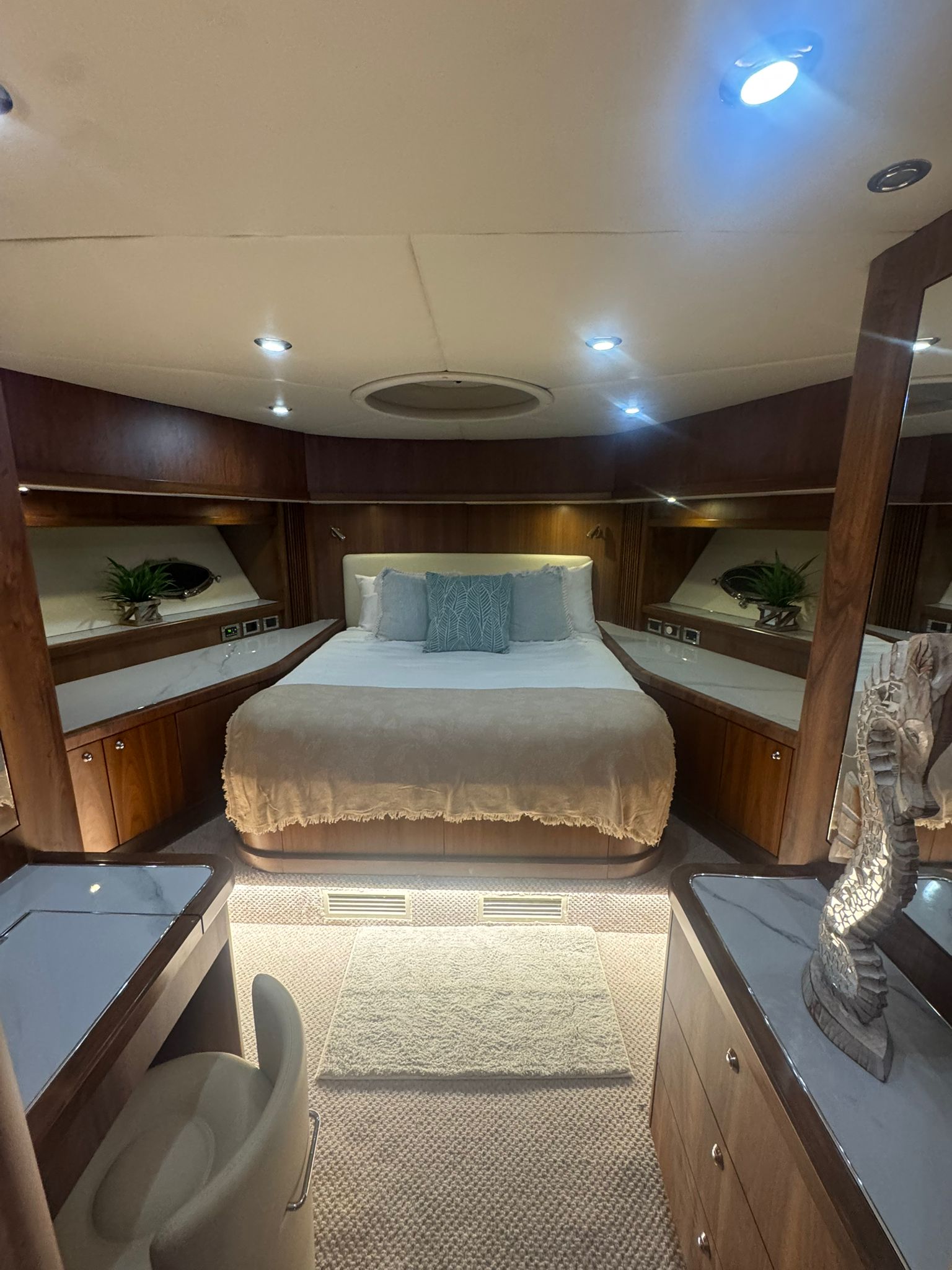 82ft Sunseeker Predator yacht rental Miami - elegant interior salon for corporate events and private gatherings