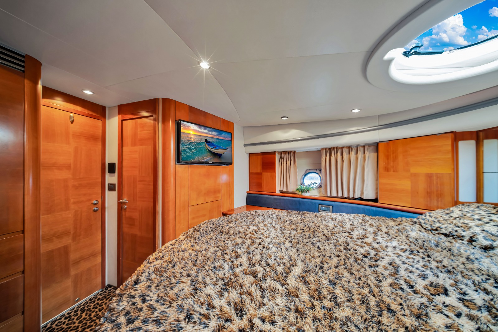 55ft Pink Panther Flybridge yacht rental Miami - comfortable lounge area for group celebrations
