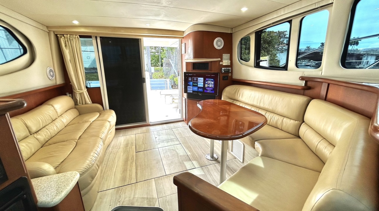 45ft Silverton Obsession yacht rental Miami - bow seating area perfect for sunbathing and relaxation