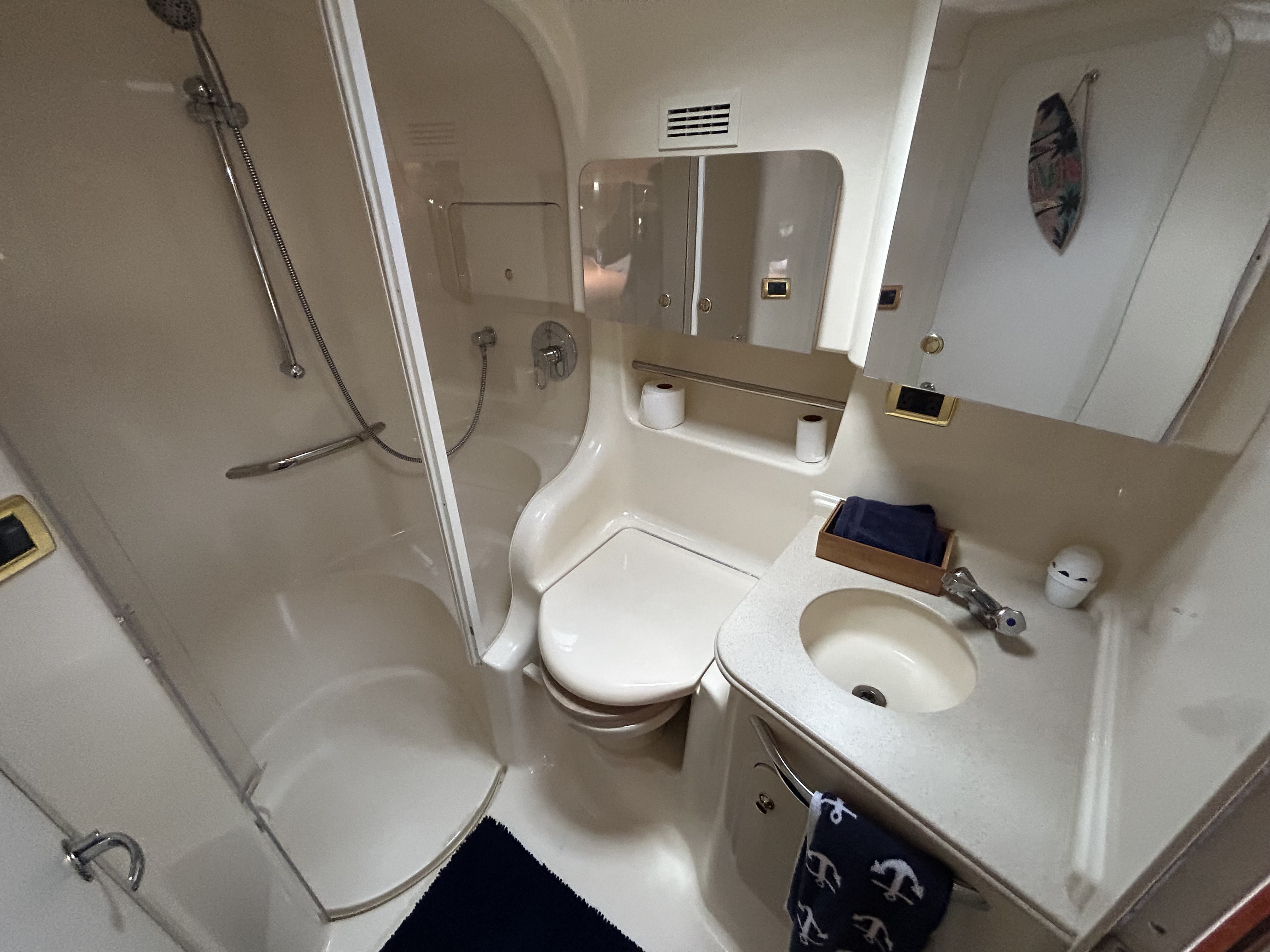 45ft Searay H yacht rental Miami - premium amenities and entertainment system