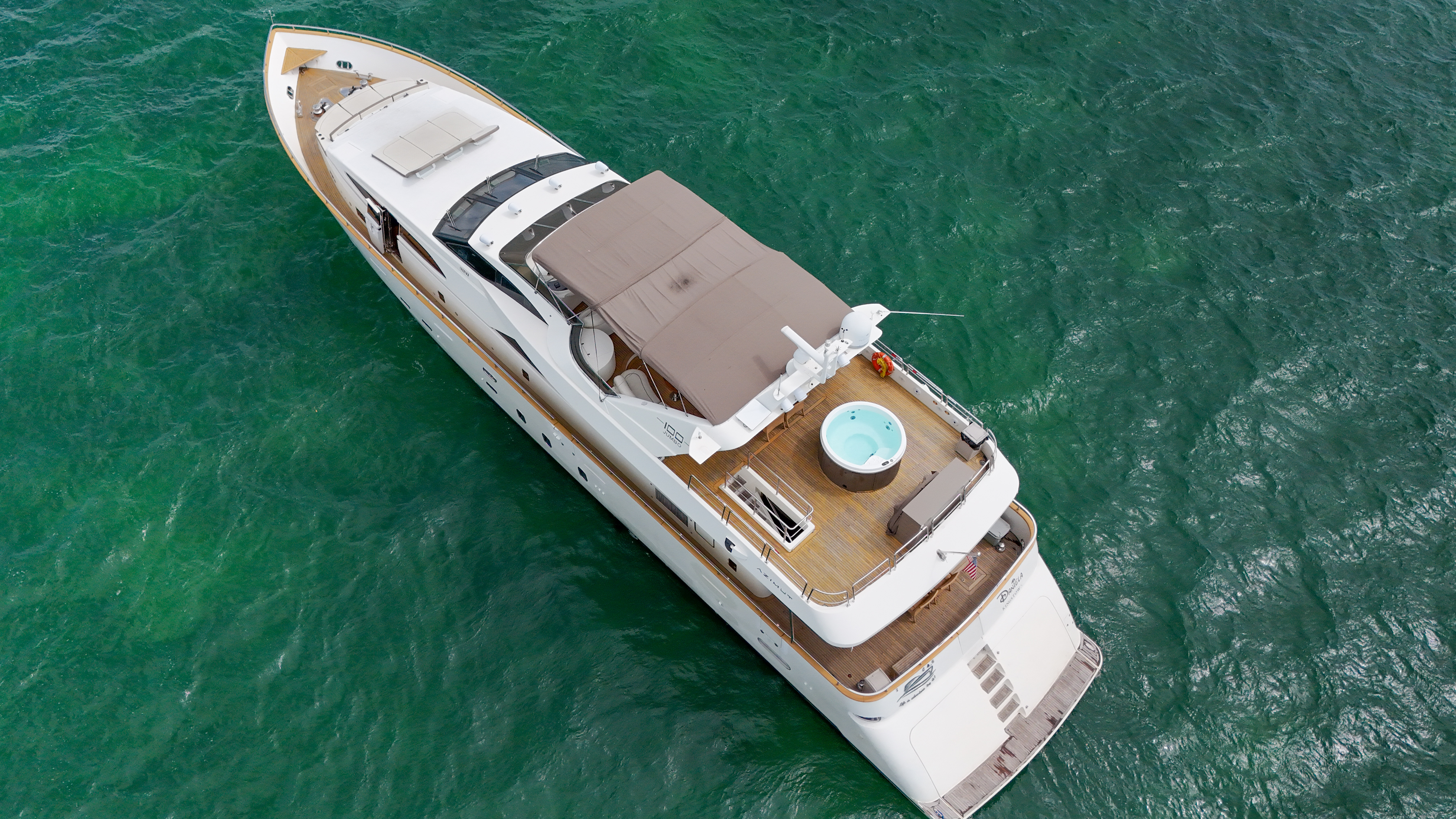 100ft Azimut D yacht rental Miami - comfortable lounge area for group celebrations