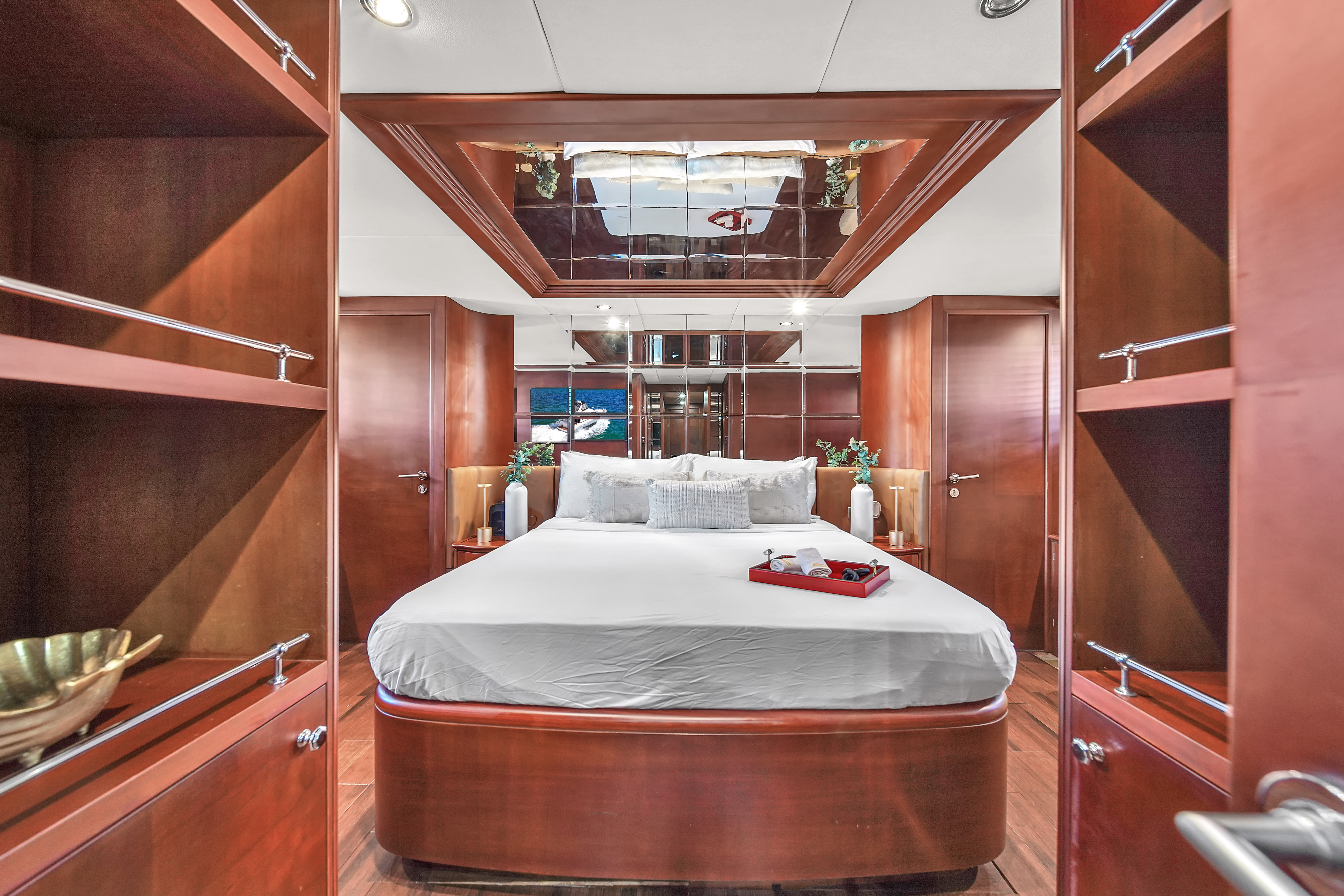 100ft Azimut D yacht rental Miami - spacious deck area ideal for sunset cruises and bachelorette parties