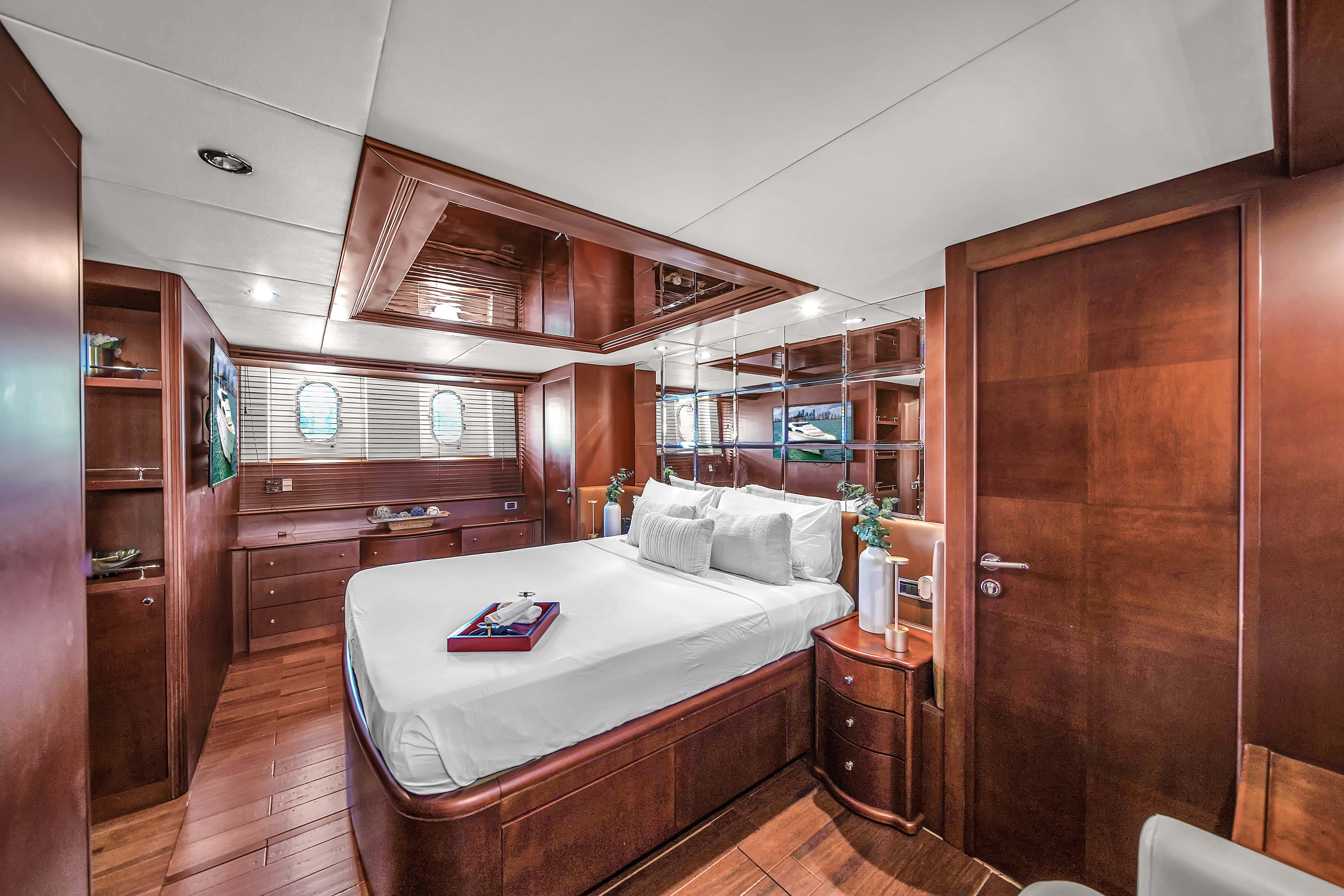 100ft Azimut D yacht rental Miami - elegant interior salon for corporate events and private gatherings