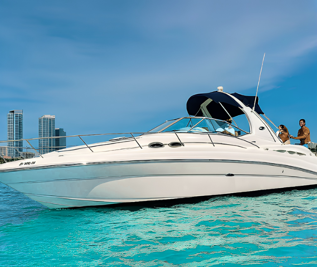 37ft Searay luxury yacht charter Miami - exterior view perfect for parties and celebrations